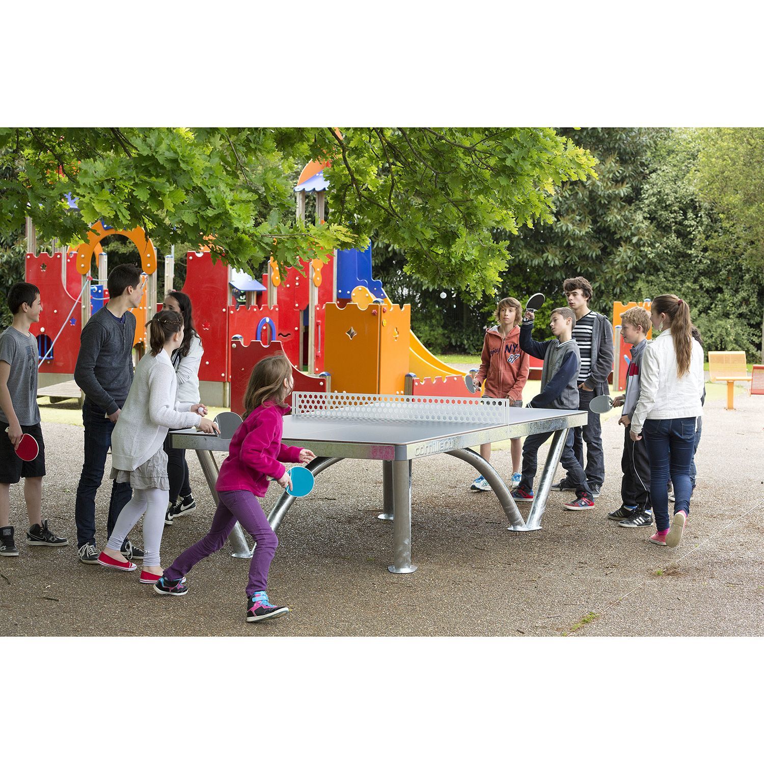 Tafeltennis rond de tafel